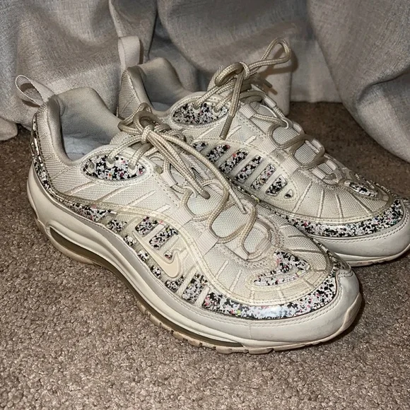 Nike Shoes Nike Air Max 98 Lx Poshmark